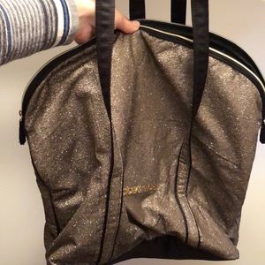 Victoria's Secret Bags - Victoria’s Secret weekender bag Victoria's Secret Bags - Victoria’s Secret weekender bag